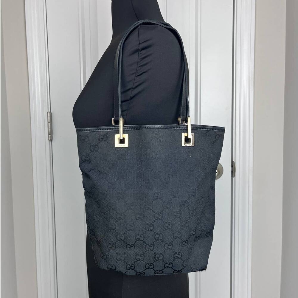 Gucci Black Medium GG Canvas Bucket Tote